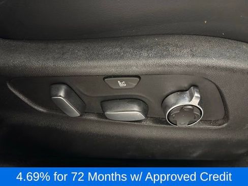 Used 2019 Cadillac XT4 Premium Luxury image 17