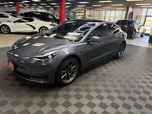 Used 2023 Tesla Model 3 Standard Range RWD image 6