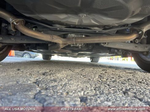 Used 2018 Subaru Legacy 3.6R Limited AWD/4WD image 18