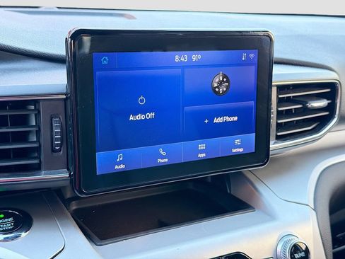Used 2021 Ford Explorer XLT w/ Equipment Group 202A RWD image 14