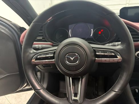 Used 2023 MAZDA MAZDA3 Hatchback w/ Appearance Package AWD/4WD image 16