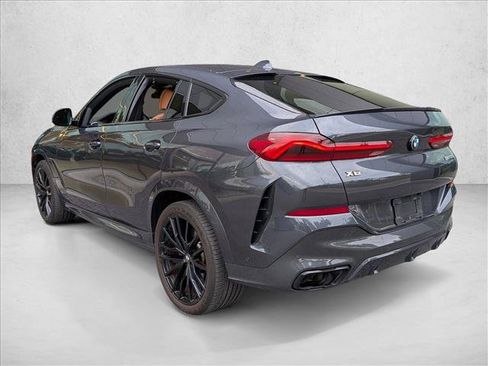 Used 2022 BMW X6 M50i AWD/4WD image 7