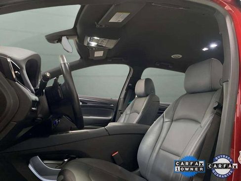 Used 2024 Buick Enclave Premium image 26