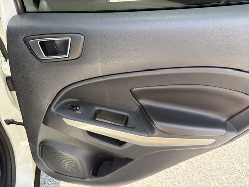 Used 2019 Ford EcoSport Titanium FWD image 26