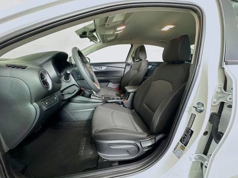Certified 2023 Kia Forte LXS FWD image 19