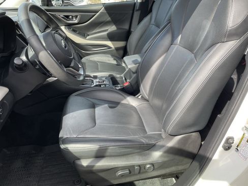 Used 2022 Subaru Forester Limited image 12