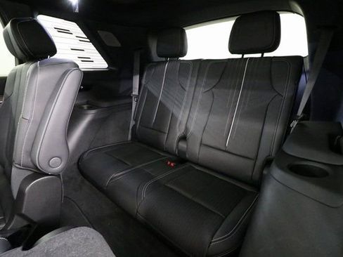 New 2026 Cadillac Vistiq Sport image 28