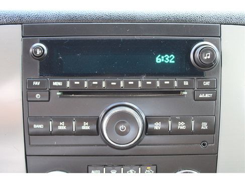 Used 2013 Chevrolet Silverado 2500 LTZ w/ LTZ Plus Package image 23