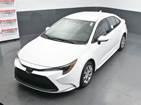 New 2026 Toyota Corolla LE FWD image 22