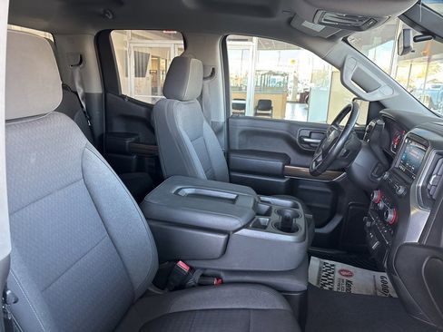 Used 2022 Chevrolet Silverado 1500 RST w/ LPO, Blackout Package image 31