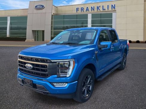Used 2021 Ford F150 Lariat w/ Equipment Group 502A High AWD/4WD image 3