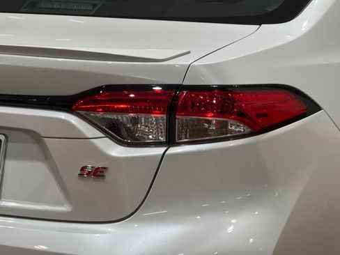 New 2026 Toyota Corolla SE FWD image 9