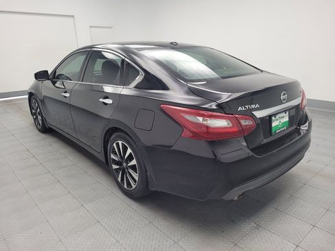 Used 2018 Nissan Altima 2.5 SV w/ 2.5 SV Technology Package FWD image 5