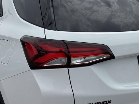 Used 2022 Chevrolet Equinox RS AWD/4WD image 13