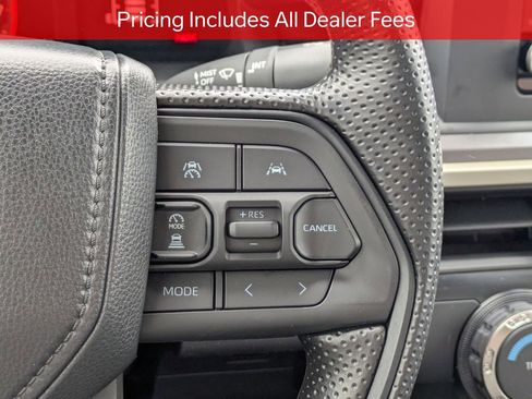 Certified 2026 Toyota Tacoma SR5 AWD/4WD image 27
