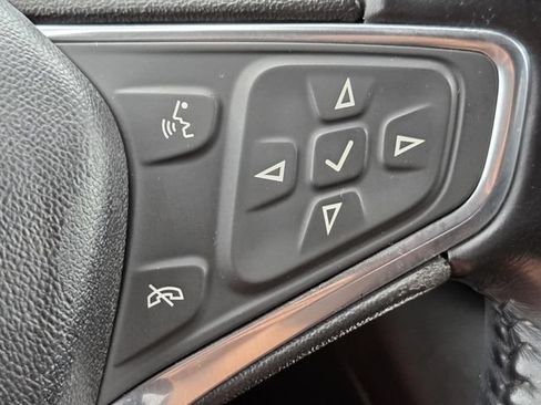 Certified 2020 Chevrolet Equinox LT FWD image 23