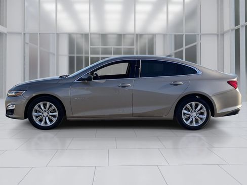 Used 2024 Chevrolet Malibu LT FWD image 3