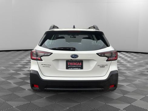 Certified 2024 Subaru Outback image 6
