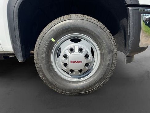 New 2026 GMC Sierra 3500 Pro w/ Snow Plow Prep Package AWD/4WD image 6