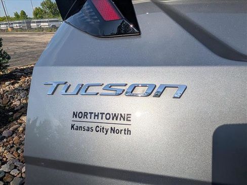 Certified 2023 Hyundai Tucson SEL w/ Convenience Package AWD/4WD image 20