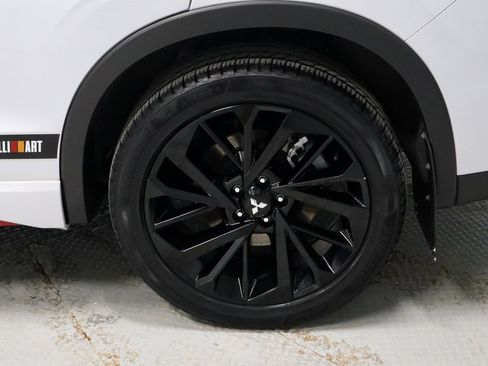 Used 2023 Mitsubishi Outlander Ralliart image 21