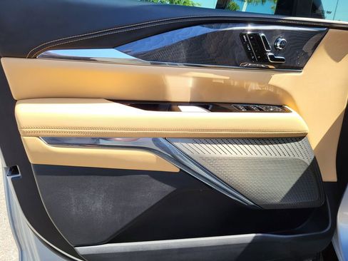 New 2025 Cadillac Escalade IQ Luxury 2 w/ LPO, Etrunk Organizer Package image 25