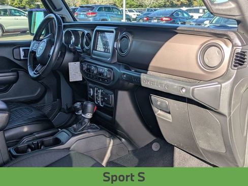 Used 2021 Jeep Wrangler Unlimited Sport S image 31