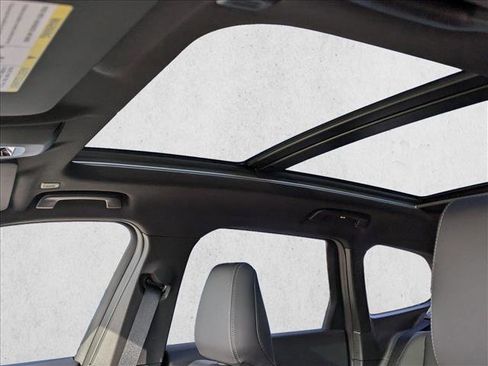 New 2026 BMW X1 xDrive28i w/ Technology Package image 15