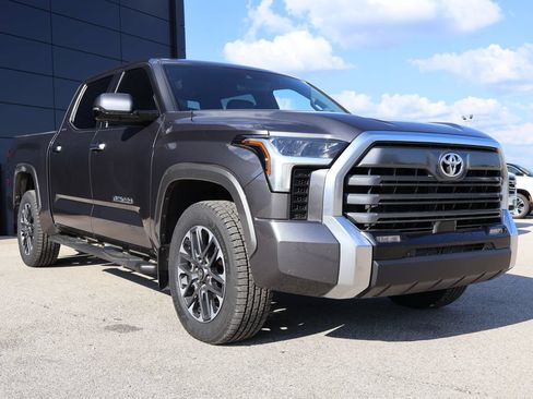 Used 2026 Toyota Tundra Limited w/ Power Package AWD/4WD image 6
