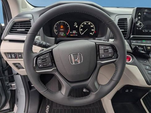 New 2026 Honda Odyssey EX-L image 16