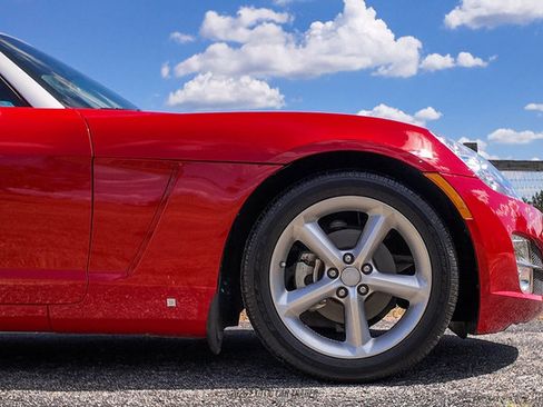 Used 2009 Saturn Sky w/ Premium Trim Package RWD image 9