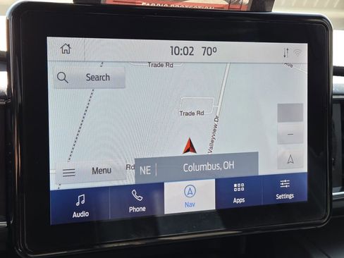 Used 2020 Ford Explorer XLT w/ Equipment Group 202A AWD/4WD image 4