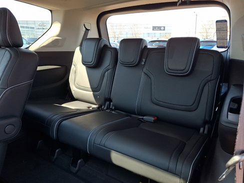 New 2026 INFINITI QX80 Luxe w/ Cargo Package image 6