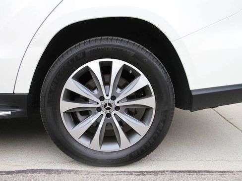 Used 2014 Mercedes-Benz GL 450 4MATIC image 28