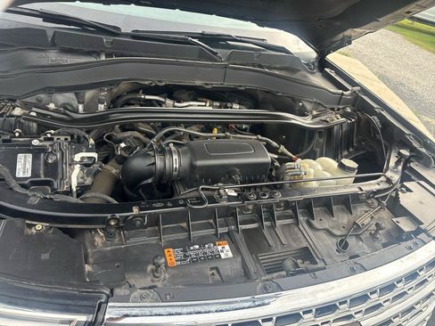 Used 2021 Ford Explorer Limited w/ Equipment Group 301A RWD image 25