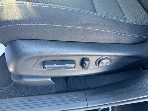 Used 2024 Honda CR-V EX image 19