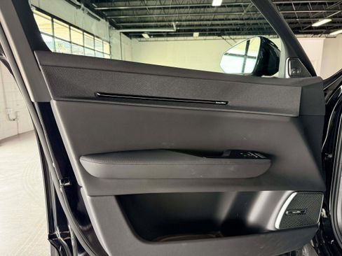 New 2025 Polestar Polestar 3 image 9