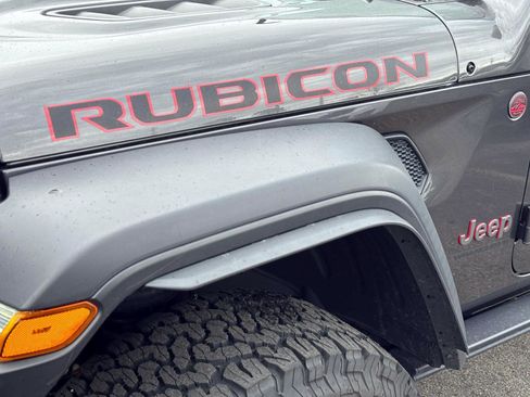 Used 2025 Jeep Wrangler Unlimited Rubicon w/ XTREMEE 35" Tire Package AWD/4WD image 5