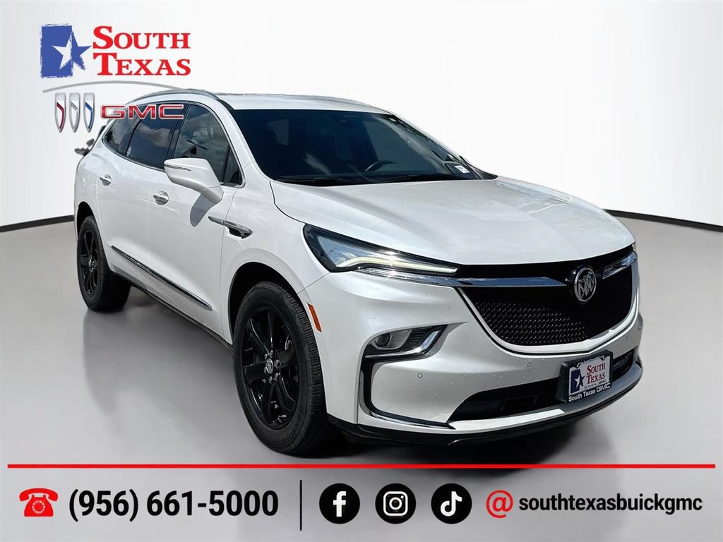 Used 2024 Buick Enclave Essence w/ Sport Touring Edition FWD image 1