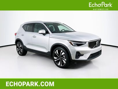 Used 2025 Volvo XC40 B5 Plus
