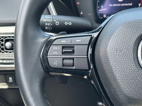 Certified 2025 Acura Integra FWD image 22