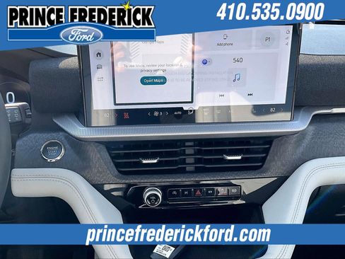 New 2026 Ford Explorer Platinum w/ LUX Leather Package image 7