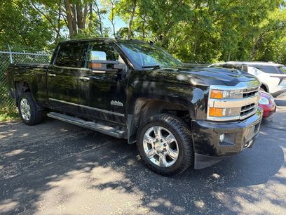 Used 2019 Chevrolet Silverado 2500 High Country w/ Duramax Plus Package