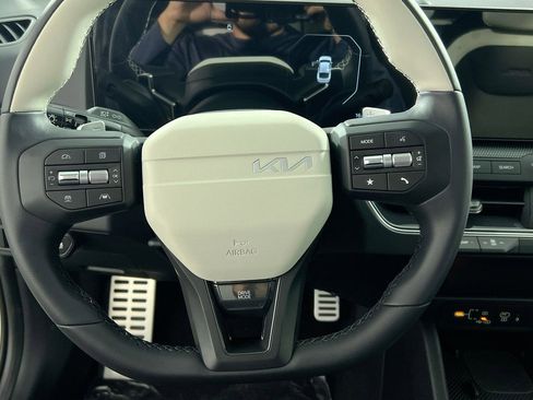 New 2025 Kia K4 GT-Line Turbo image 15