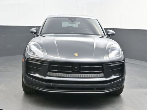 New 2025 Porsche Macan image 10