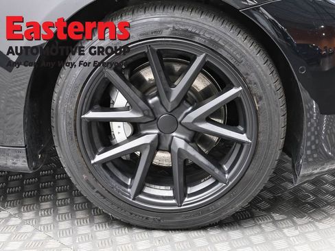 Used 2018 Tesla Model 3 Long Range image 26