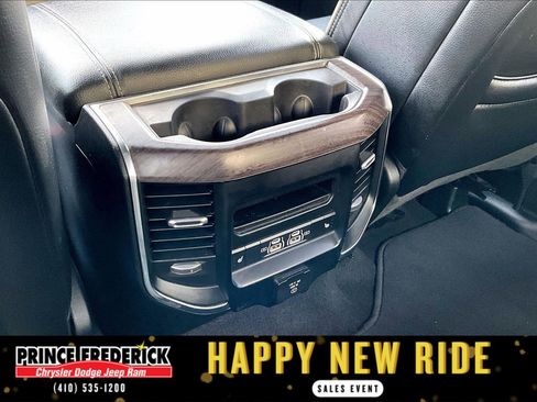 Used 2025 RAM 1500 Laramie image 26