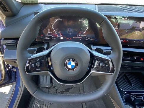 Certified 2025 BMW 530i image 25