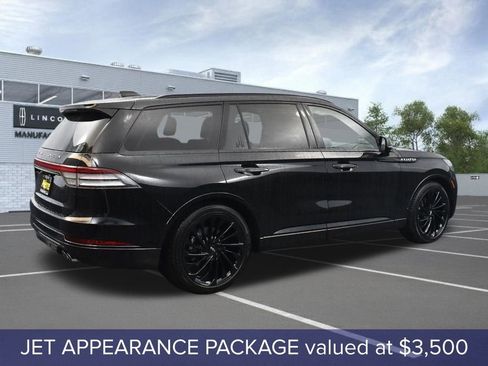 New 2026 Lincoln Aviator Reserve AWD/4WD image 4