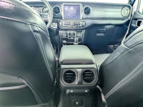 Used 2023 Jeep Gladiator Overland AWD/4WD image 25